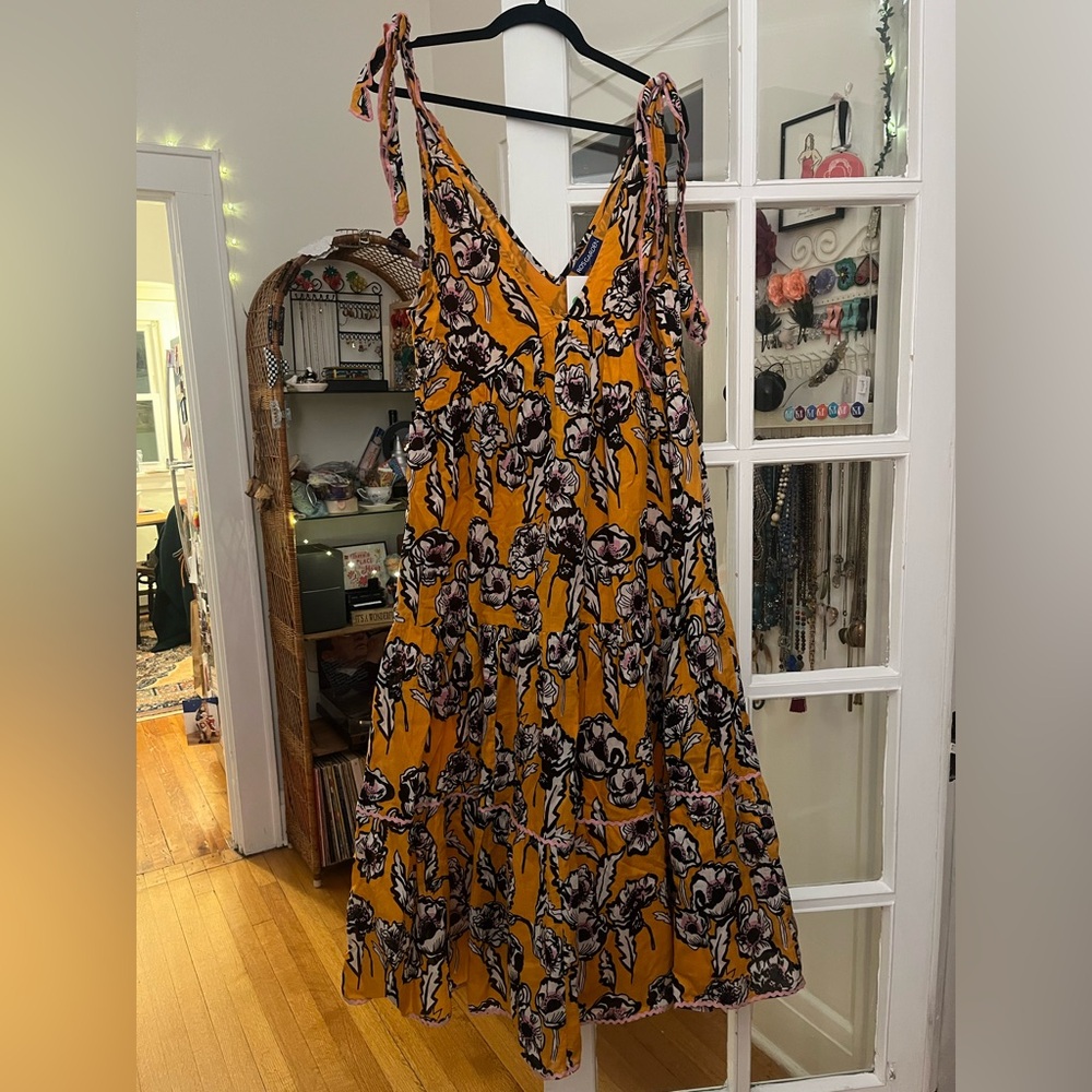 NWT Ro’s Garden Evelyn shoulder tie maxi dress Florence print